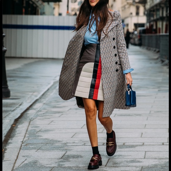 LOUIS VUITTON Academy Loafer - Picture 3 of 15